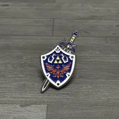 ✨新品✨　ピンバッジ　ピンズ　ゼルダの伝説　マスターソード　ハイリアの盾
