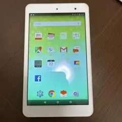 au QuaTab QZ8 ホワイト