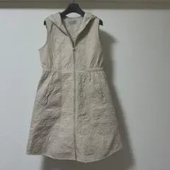 【Used】エクラタン☆フード付きベージュベストSize２