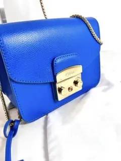 美品 FURLA フルラ チェーン ショルダーバッグ/ 青 ゴールド金具 、袋付