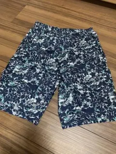 新品未使用　Columbia OMNI-TECH 花柄ショートパンツ L