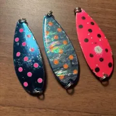 ノースx(North X)スプーンルアーセット 11個　鮭　秋鮭　35g タコ ノースx(North X)スプーンルアーセット 11個 鮭 秋鮭 35g タコ