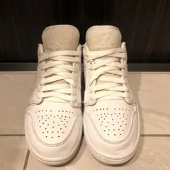 393 【スニーカー】NIKE AIR JORDAN 1 LOW