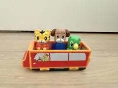 しまじろう　トリッピー　いぬこせんせい　フィギュア　人形