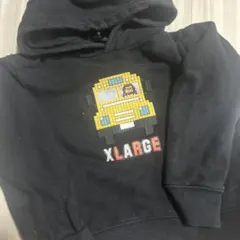 XLARGE KIDS ブラックパーカー バスデザイン