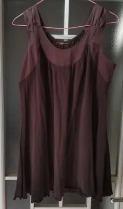 ノースリーブダークブラウンチュニック