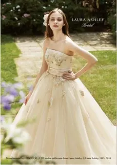 LAURA ASHLEY ウェディングドレス クリーム色
