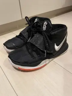 【NIKE】【カイリー6】バッシュ 21.5cm