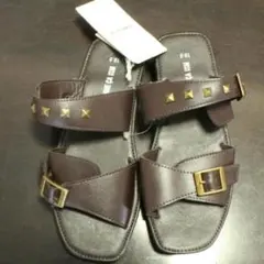 【新品タグ付き】19㎝ コムサイズム サンダル