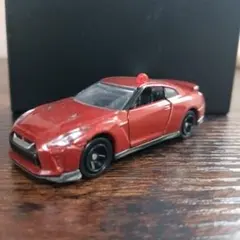 トミカ日産GT-R覆面パトカーのサムネイル