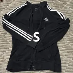 adidas ブラック フード付きパーカー S