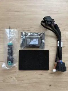 Mercedes-Benz TVキャンセラー E2TV Type03のサムネイル