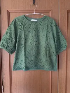 ☆美品☆chocol raffine robe 刺繍レース 半袖Tシャツのサムネイル