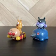 アンパンマン&めいけんチーズ　ばいきんまん&もぐりん　フィギュア2個セット