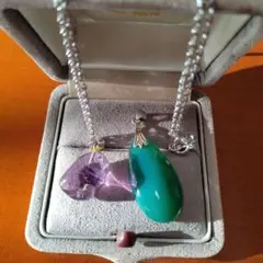 中古美品　天然石ペンダントネックレス　アメジスト　メノウ　2トップ　鎖新品