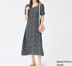 花柄 ワンピース 黒M