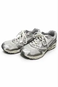 MIZUNO WAVE RIDER 10のサムネイル