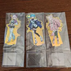 アクリルスタンド 3体セット　ホロライブ　猫又おかゆ　星街すいせい 白衣こより