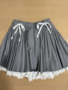 グレー プリーツスカート レース付き　me roir