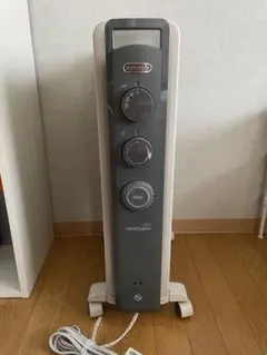 DeLonghi VertiCaldo オイルヒーター 本体（直接渡し）のサムネイル
