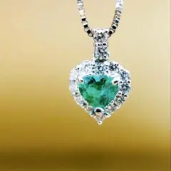 【世界四大貴石♥華やかなテリテリグリーン】エメラルド ネックレス
