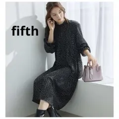 fifth フィフス　ワンピース　黒ドット柄ロングワンピース