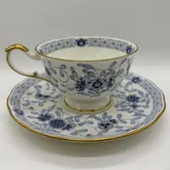 NARUMI ナルミ ボーンチャイナ ティーカップ＆ソーサー ブルーフラワー