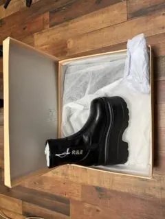 新品 R&E ボリュームソールストレッチシューズ　（ブラック） Sサイズ