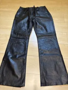 レザーフレアパンツ