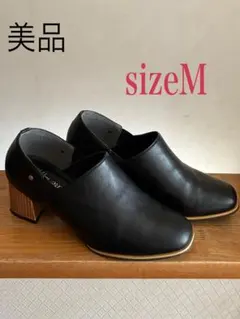 美品レザーオープントゥパンプス 黒sizeMビジネスのサムネイル