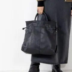 WEB限定・美品】AULENTTI レザー 巾着 ビッグ トート 2way 黒 - メルカリ
