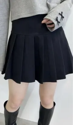 WEGO philly 黒 プリッツ　ミニスカート