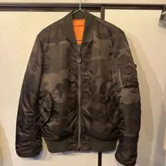 ALPHA INDUSTRIES MA-1 ジャケット Mサイズ 迷彩