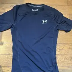 Under Armour 黒 半袖インナー