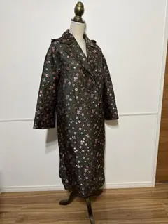 リリーブラウン　グリーンピンク花柄コート　未使用　ライナー付きのサムネイル
