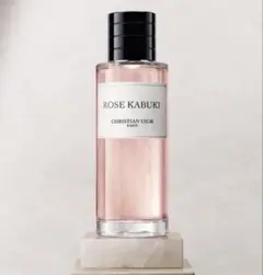 2026年最新】dior ローズカブキの人気アイテム - メルカリ