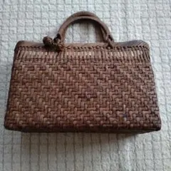 山葡萄かごバッグ 中型 編み込みデザイン