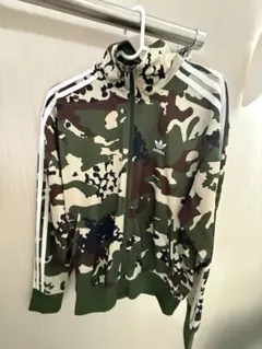 adidas トラックジャケット カモフラ柄 Sサイズ - メルカリ