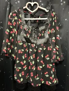 CECIL McBEE セシルマクビー チェリー柄ワンピース タグ付き 黒