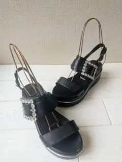 BRUNO PREMI ビジューWバックル レザー厚底サンダル ブラック36のサムネイル