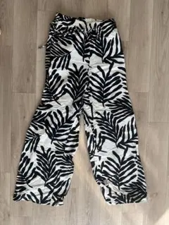 H&M リネンブレンド 葉柄カジュアルパンツ US XS