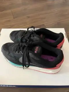 Nike Air Max soloスニーカー ブラック/レッド/ターコイズ