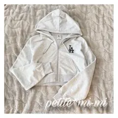 ショート丈 パーカー グレー