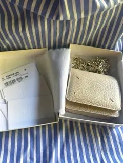メゾンマルジェラ　Maison Margiela ロゴ　チェーンウォレットのサムネイル