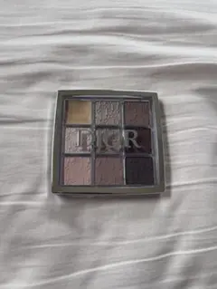 Dior バックステージ　アイパレット 002