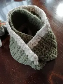 新品 未使用 スヌード ハンドメイド かぎ針 手編み モスグリーン