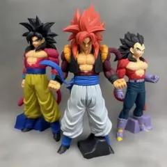 ドラゴンボールGTフィギュア 超サイヤ人4 3体セット 悟空 ベジータ ゴジータ