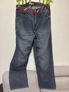 【美品】Akademiks デニムパンツ 34インチ 刺繍デザインのサムネイル