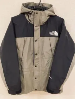 THE NORTH FACE マウンテンライトジャケット