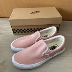 新品 スニーカー